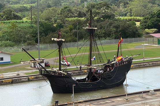 panama-canal-03